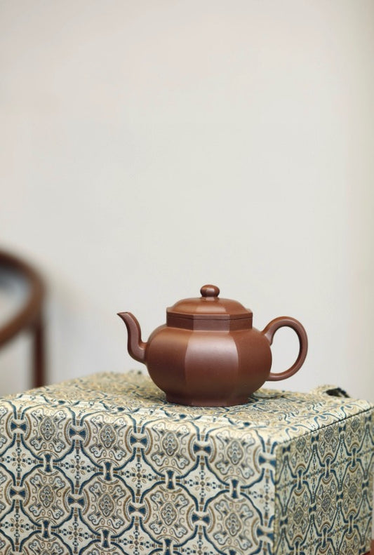 Ba Fang Gong Deng made by Level 2 artist Wang Hao